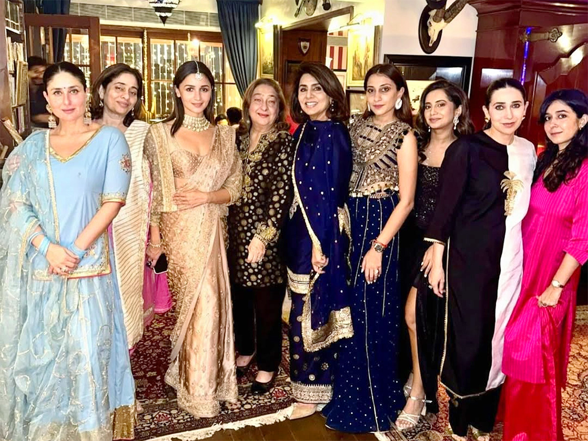 Actress Diwali Celebration 2025 Photos2