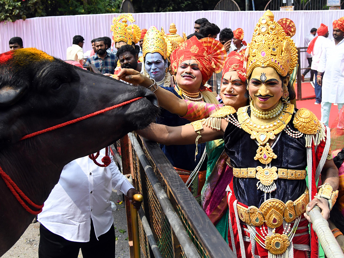 CM Revanth Reddy Inaugurates Sadar Festival at NTR Stadium in Hyderabad22