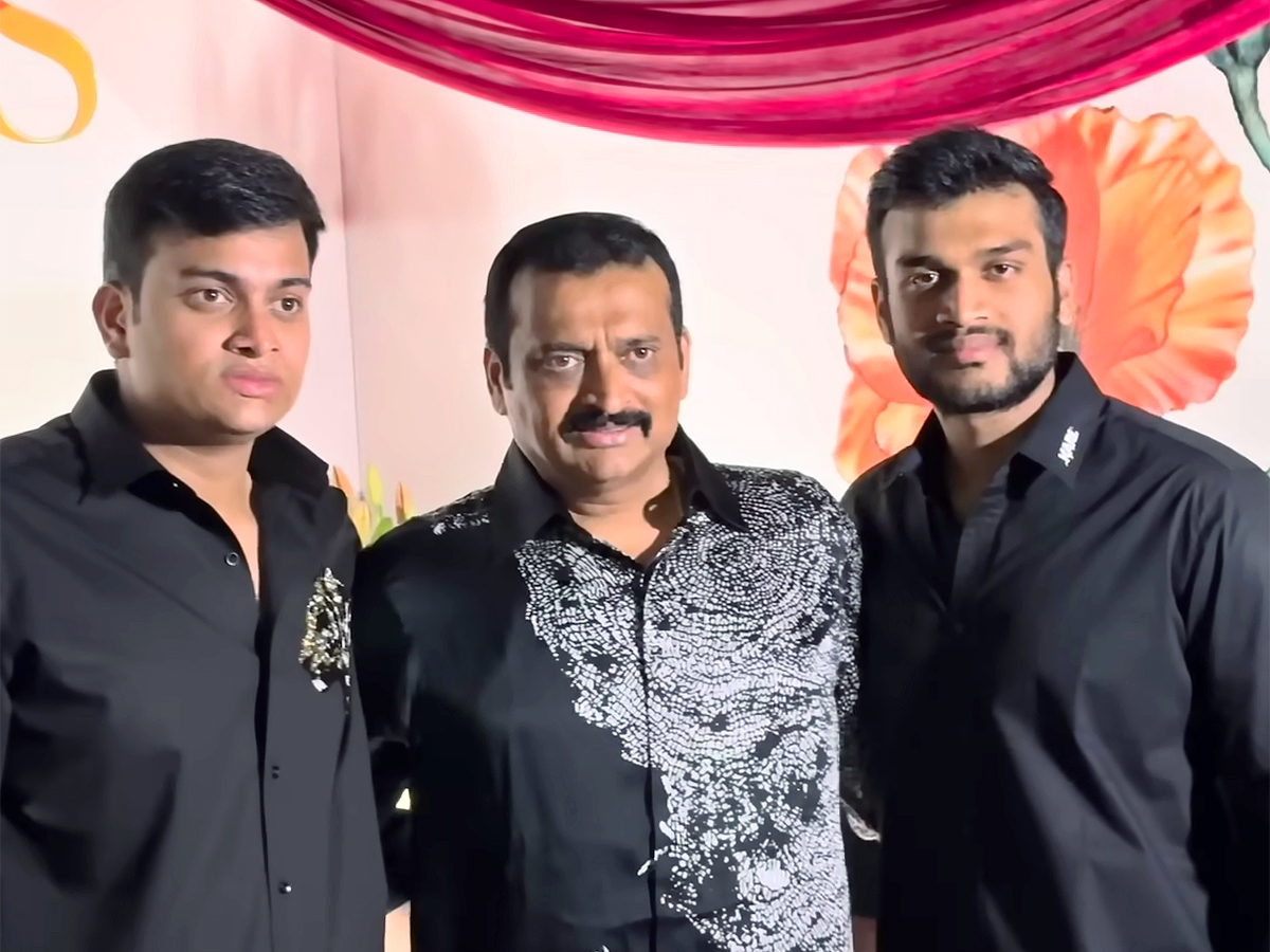 Diwali 2025 Bash At Bandla Ganesh Residence Viral Photos Gose15