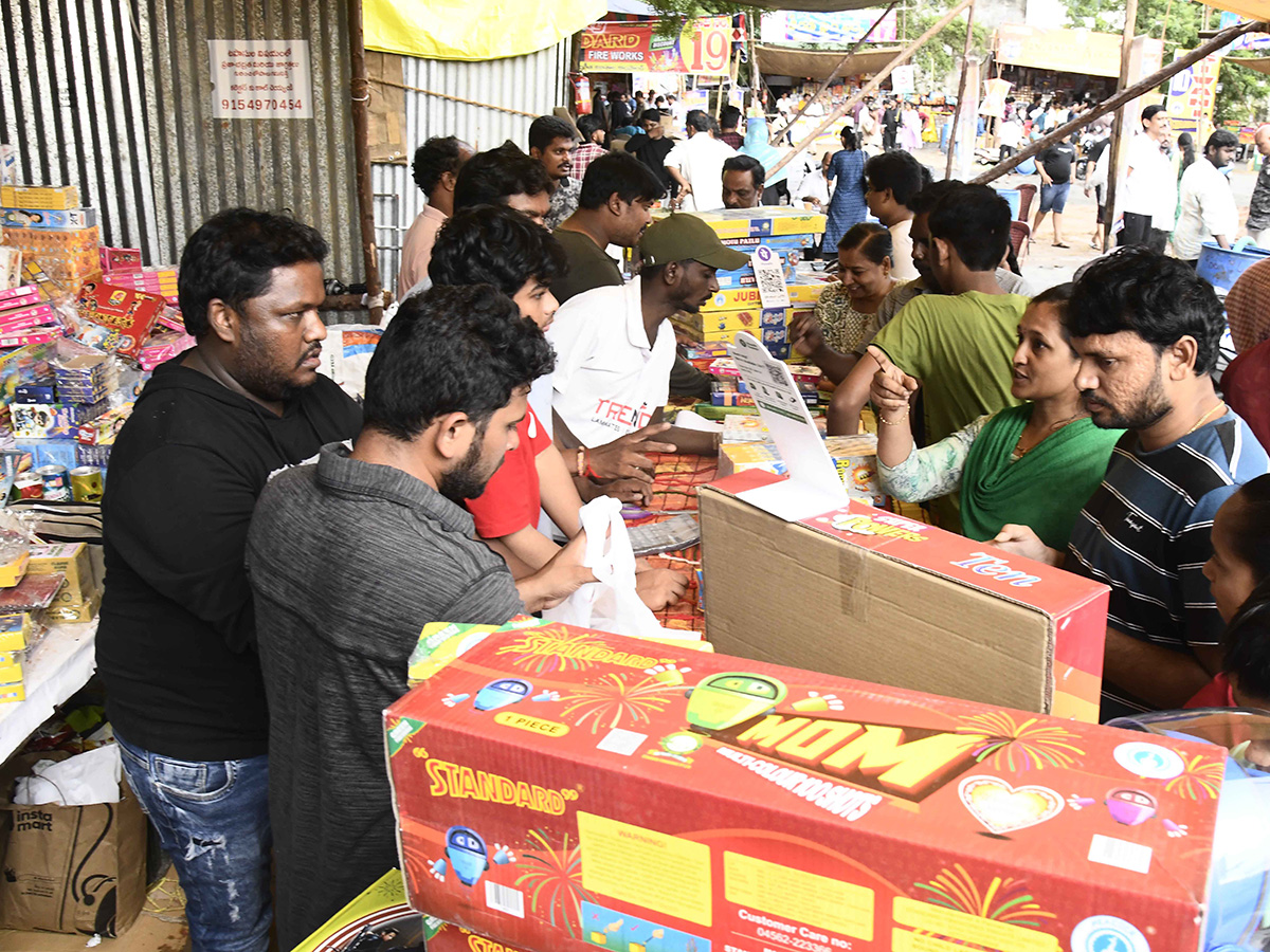 Diwali 2025 Celebrations In Telugu States Photos24