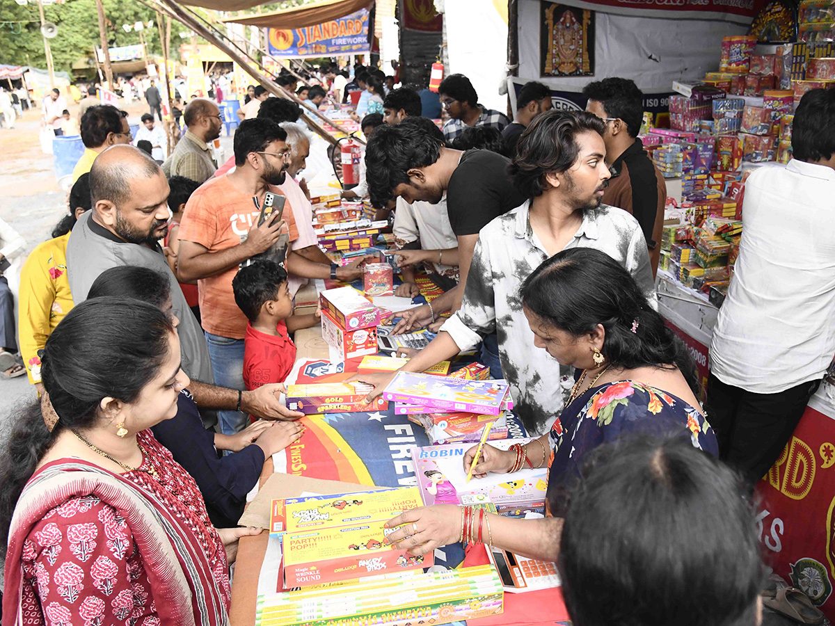 Diwali 2025 Celebrations In Telugu States Photos25
