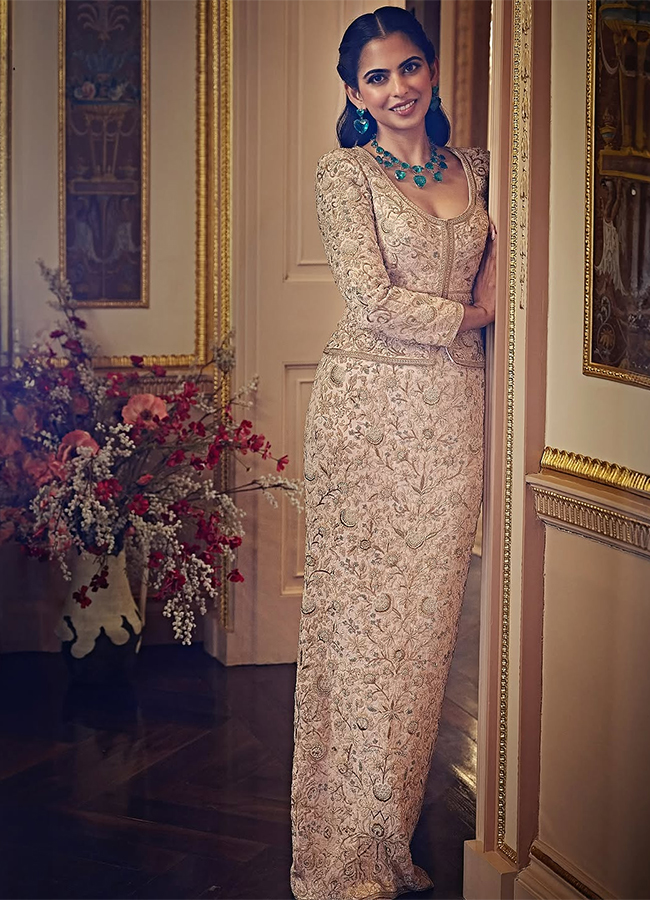 Nita Ambani and Isha Ambani slay at the Pink Ball in stunning10