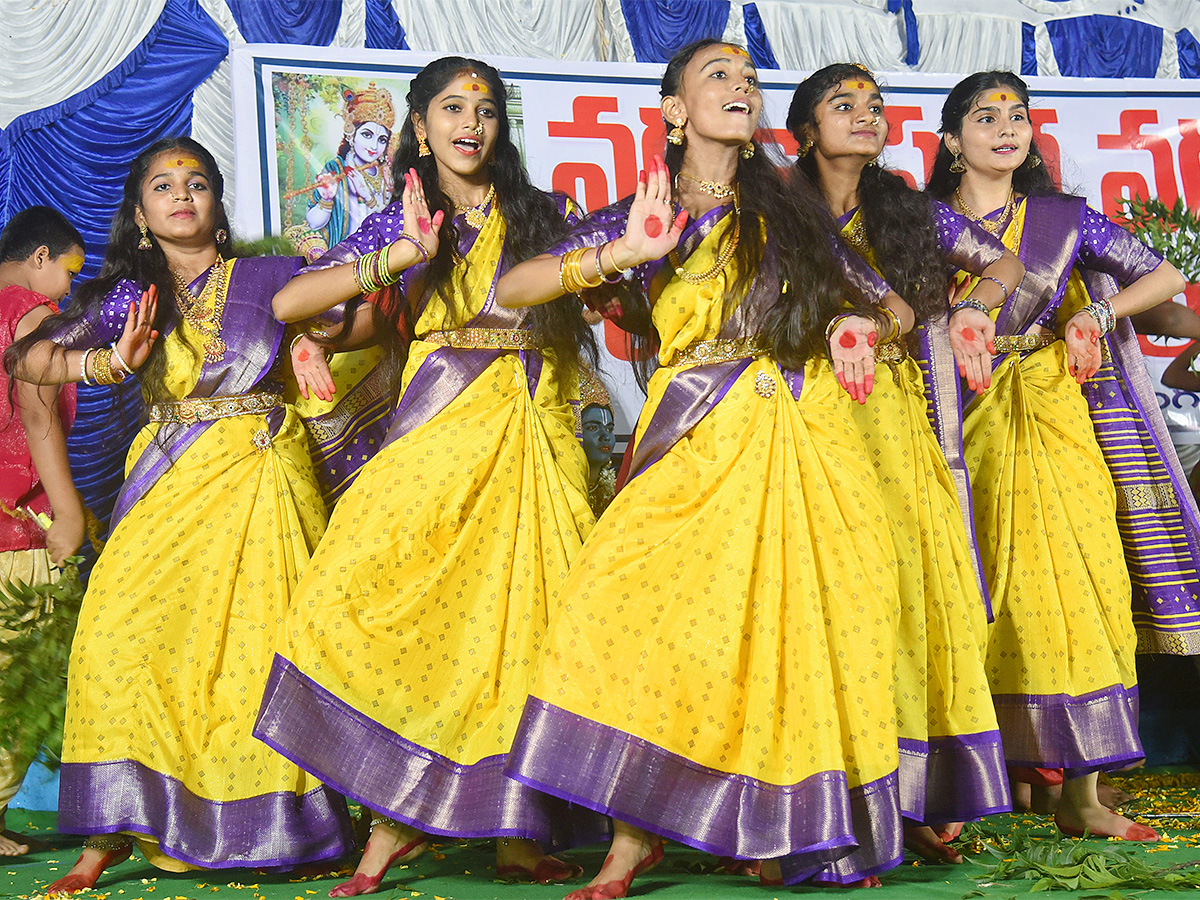 Warangal Ursugutta Rangaleela Ground Narakasura Vadha14