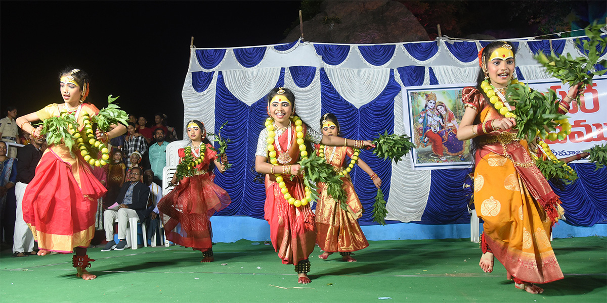 Warangal Ursugutta Rangaleela Ground Narakasura Vadha19