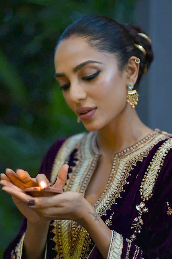 Naga Chaitanya And Sobhita Dhulipala Celebrates first Diwali Together After wedding Photos8