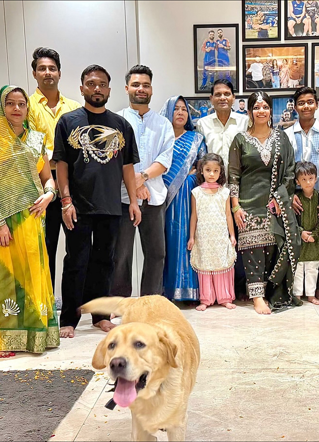 Team india cricketrs diwali 2025 celebrations19
