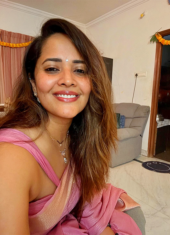 Tollywood Actress Anasuya Bharadwaj Diwali Celebrations 202517