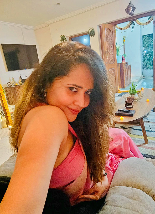 Tollywood Actress Anasuya Bharadwaj Diwali Celebrations 202519