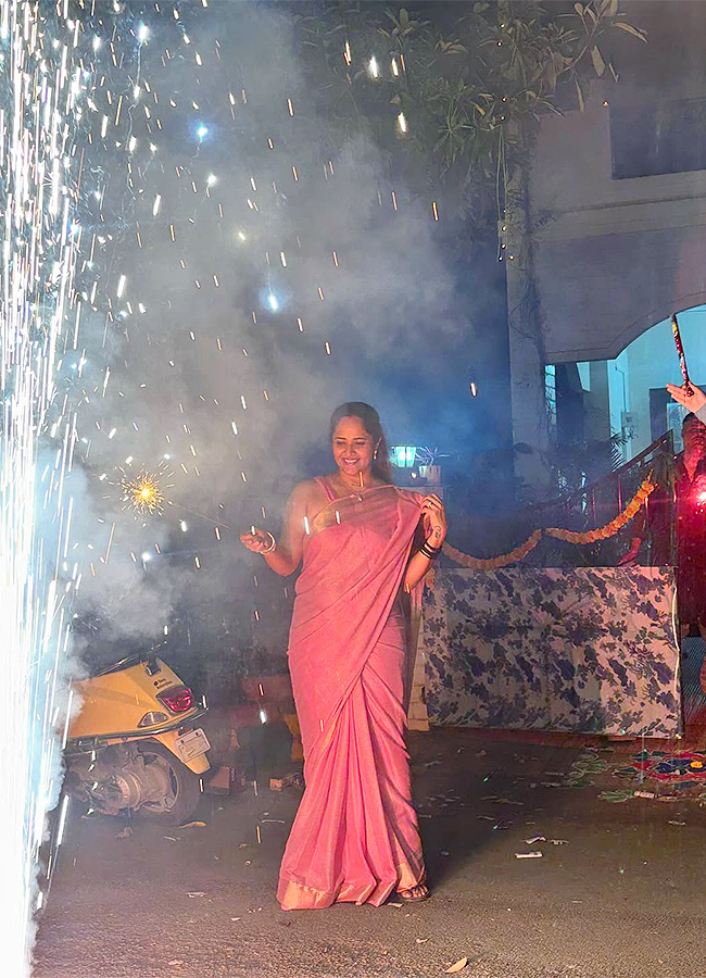 Tollywood Actress Anasuya Bharadwaj Diwali Celebrations 202520