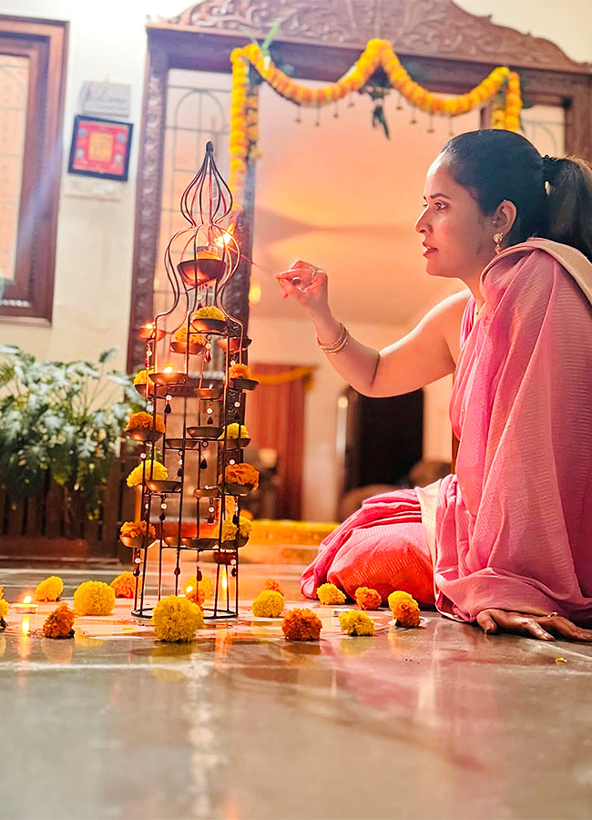 Tollywood Actress Anasuya Bharadwaj Diwali Celebrations 20256