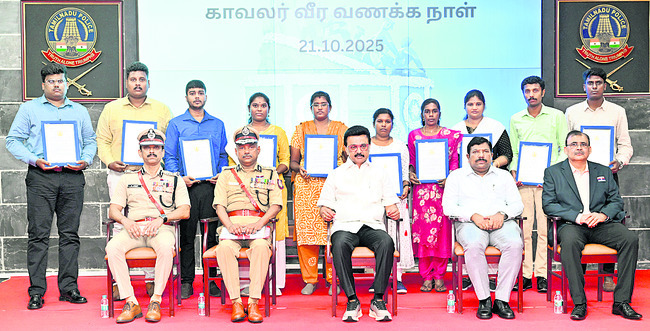 అమర వీరుల త్యాగాలకు వెలకట్టలేం!1