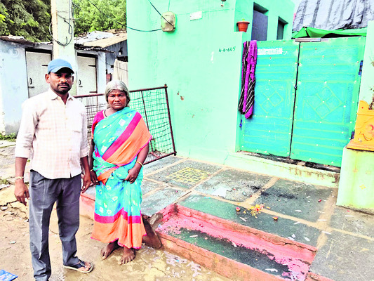 ఎర్రగుంట్లలో క్షుద్ర పూజల కలకలం1