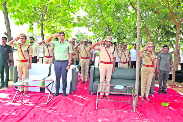 త్యాగాల ఫలితమే శాంతి, సౌభ్రాతృత్వం1