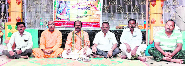 పోతిరెడ్డిపాడు నుంచి నీటి సరఫరా తగ్గింపు 1
