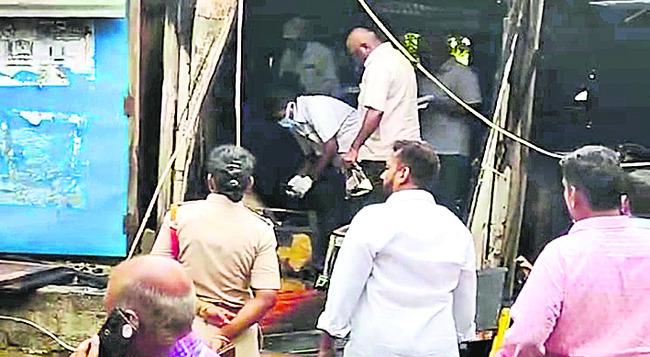 మహిళ ఉసురు తీసిన పిడుగు 1