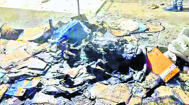 యువతి ఆత్మహత్య 1