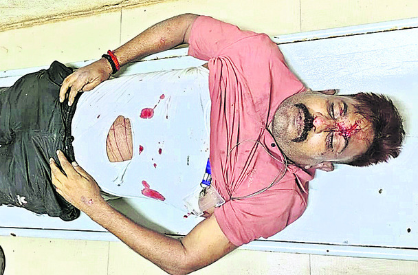 రోడ్డు ప్రమాదంలో బీఎస్ఎఫ్ జవాను మృతి 1