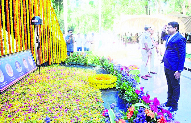 మరువలేనివి1