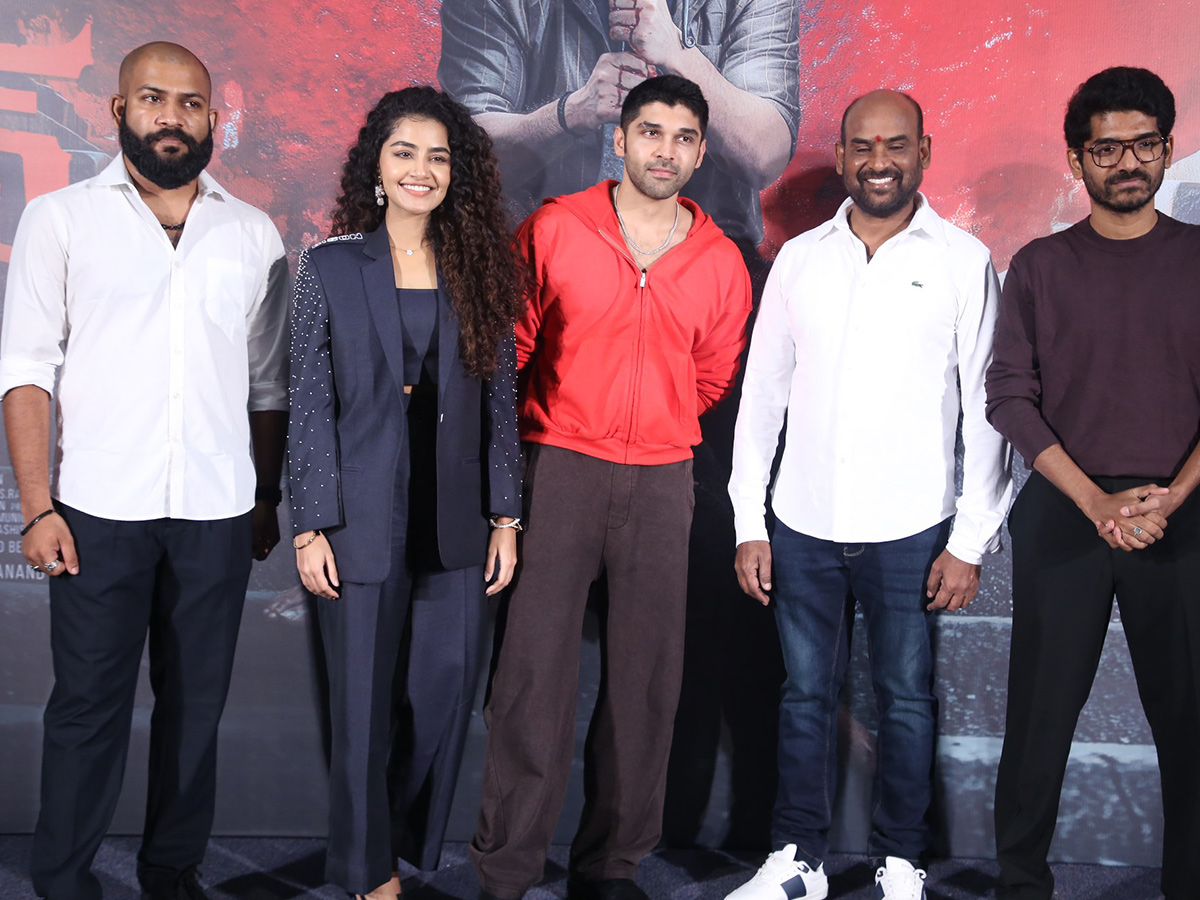 Dhruv Vikram Bison Movie Press Meet Photos5