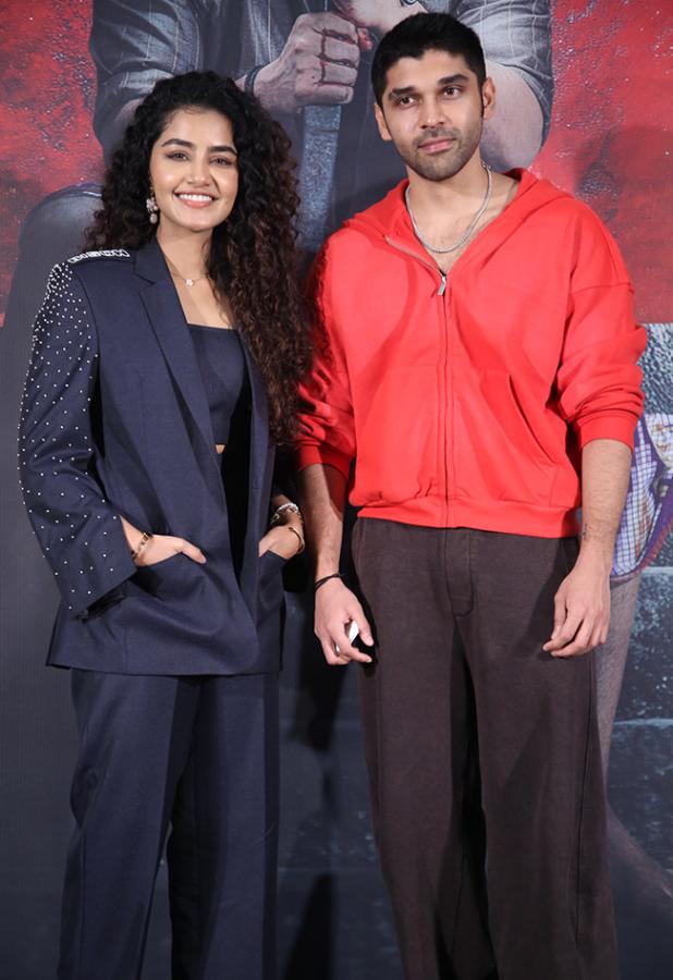 Dhruv Vikram Bison Movie Press Meet Photos9