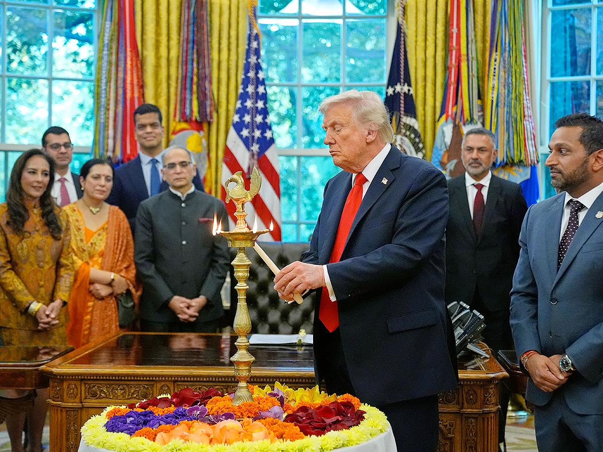 Diwali celebration in the Oval Office at the White House1