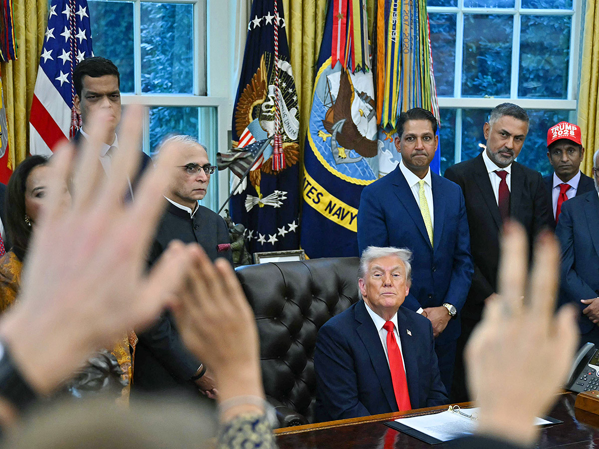 Diwali celebration in the Oval Office at the White House11