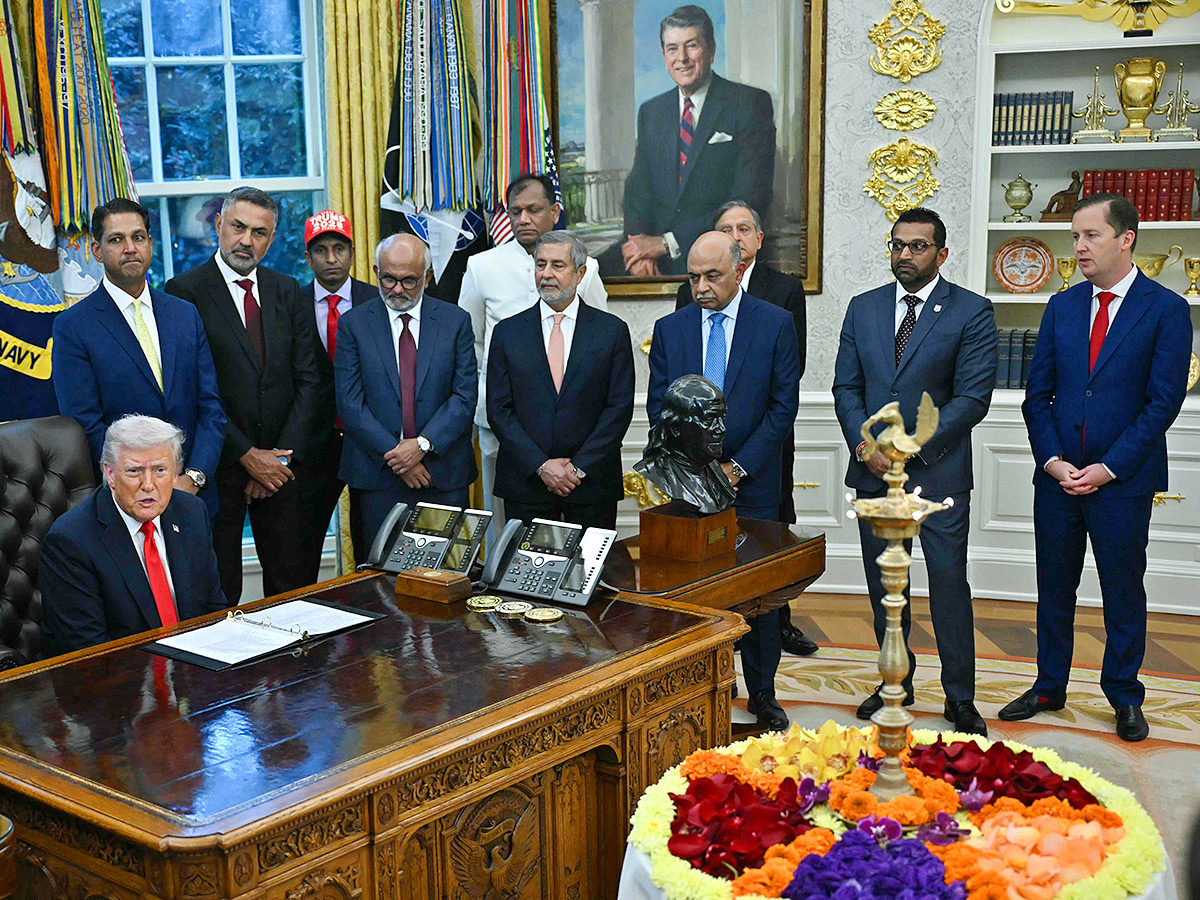 Diwali celebration in the Oval Office at the White House14