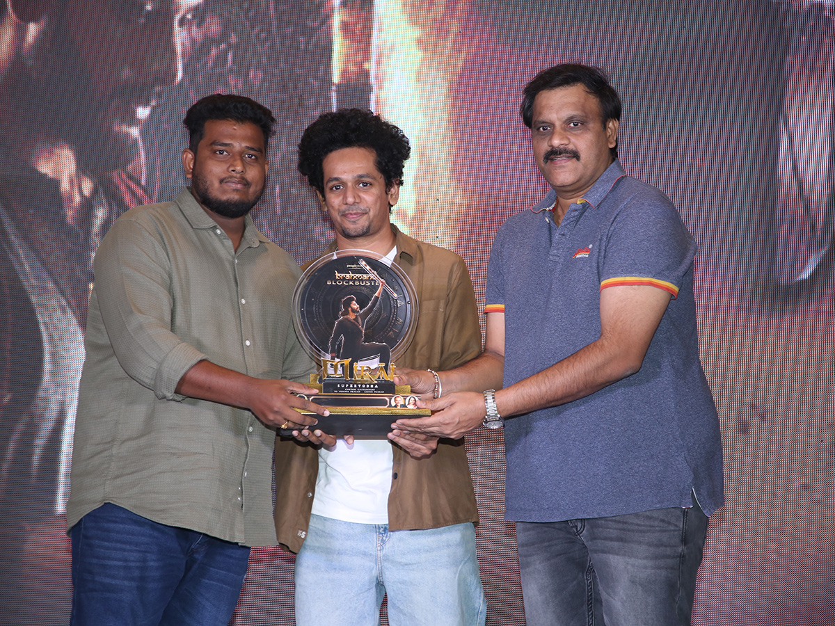 Mirai Movie Platinum Disc Function Photos10