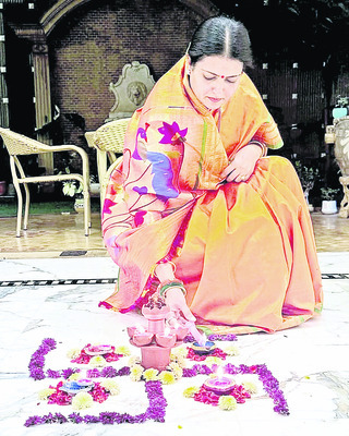 ఇంటింటా దీపావళి కాంతులు1