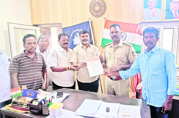 ఎయిమ్స్ మంజూరు కోసం ధర్నా3