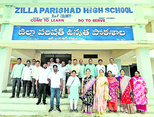 సీపీని కలిసిన ‘బీ స్మాట్’ ప్రతినిధులు2