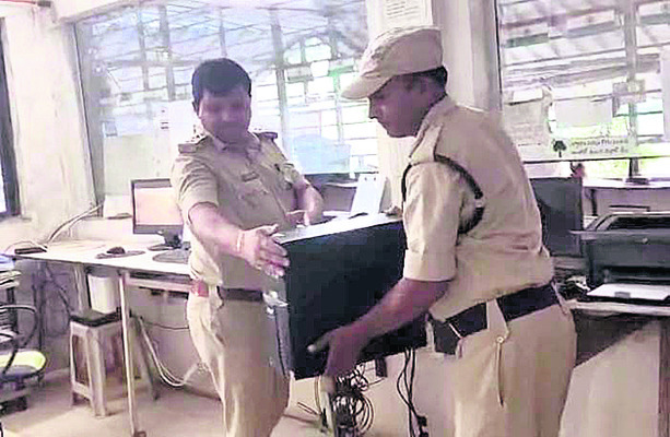 ఆర్టీఏ అవినీతికి చెక్ ! 1