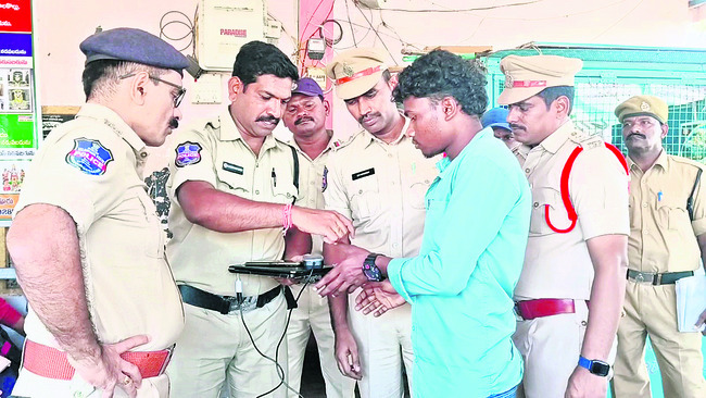 మాదక ద్రవ్యాలను వదిలేయాలి..1