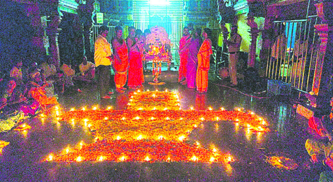 గురువారం శ్రీ 23 శ్రీ అక్టోబర్ శ్రీ 20251