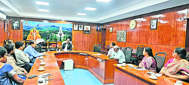 నేడు విద్యాసంస్థలకు సెలవు 2