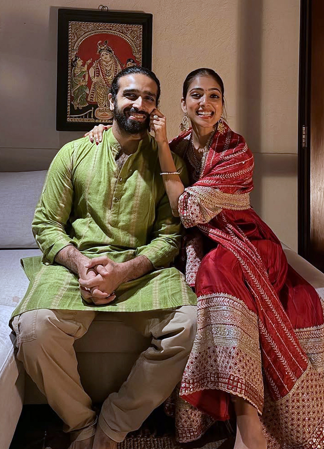 Rajasaab movie Beauty Diwali Celebrations (Photos)4