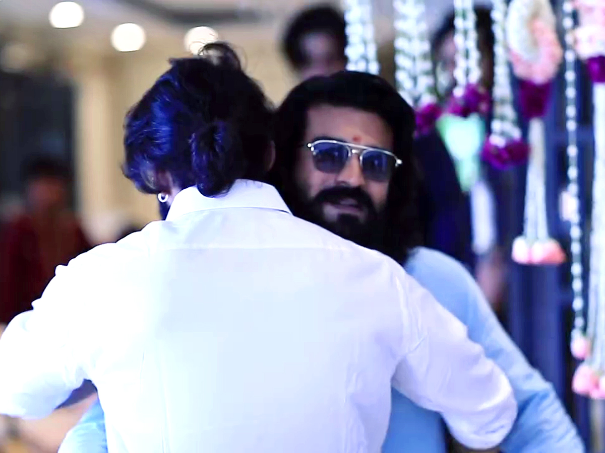 Mega Family Grandly Celebrated Upasana Baby Shower Photos Viral10
