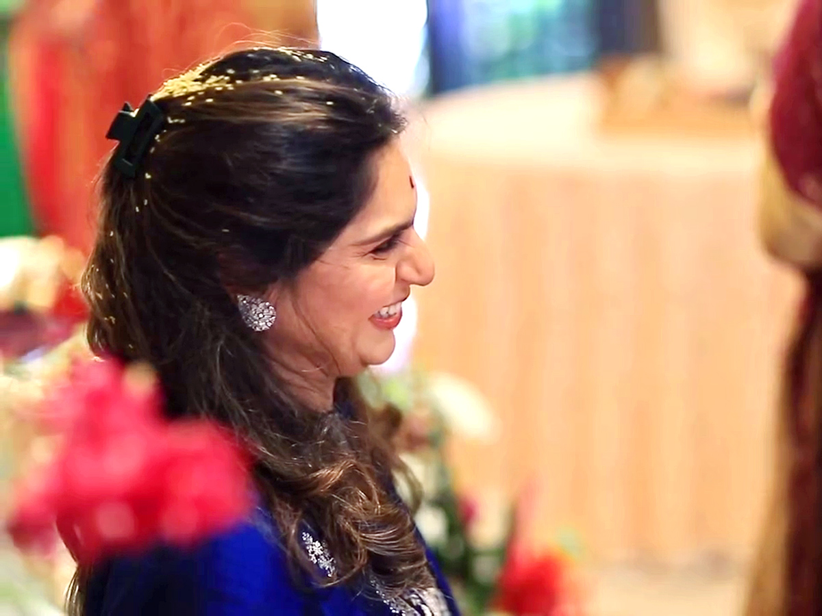 Mega Family Grandly Celebrated Upasana Baby Shower Photos Viral20