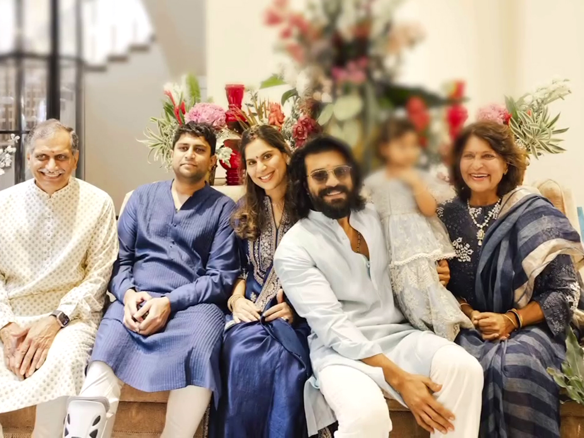 Mega Family Grandly Celebrated Upasana Baby Shower Photos Viral4