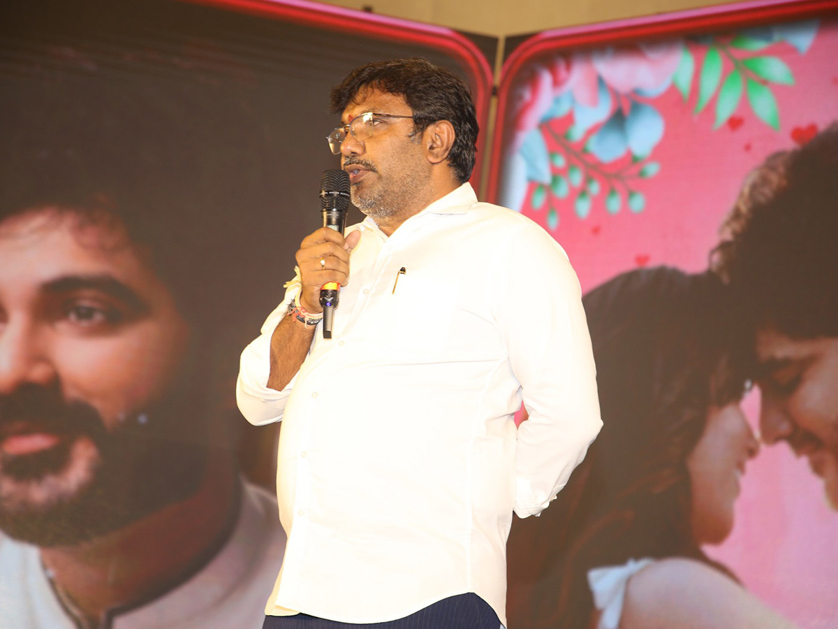 Telusu Kada Movie Success Meet Photos15