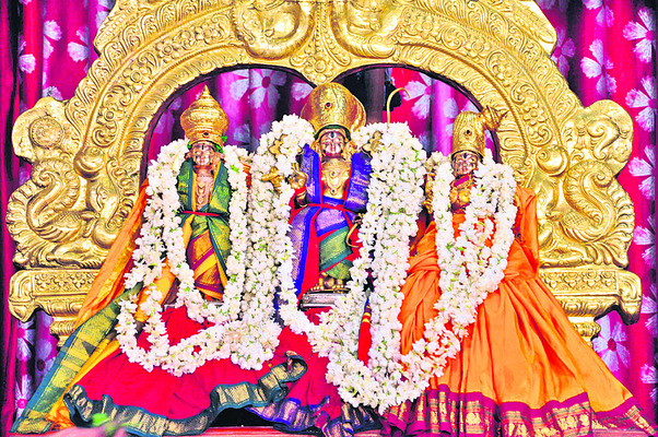 స్వామివారి సేవల్లో 2