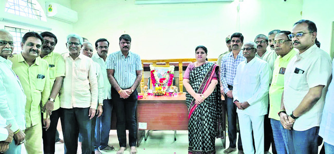 చెన్నమ్మ ధైర్య సాహసాలు ఆదర్శప్రాయం1