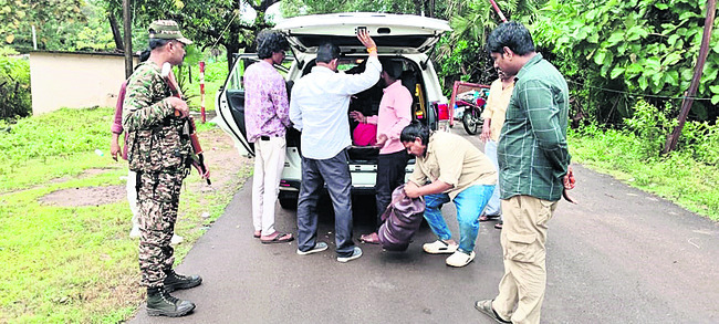 ఏవోబీలో పోలీసులు అప్రమత్తం1