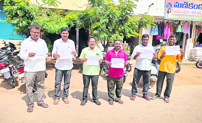 దళారులకు ధాన్యం విక్రయించొద్దు1