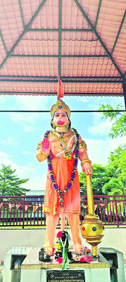 శ్రీ ఆంజనేయం.. 2