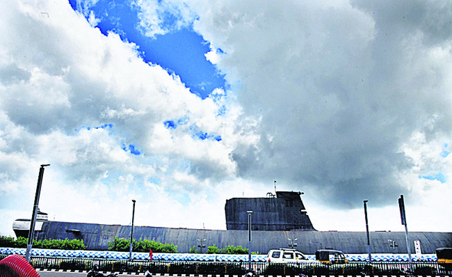 ● భానుడు వర్సెస్ వరుణుడు!1