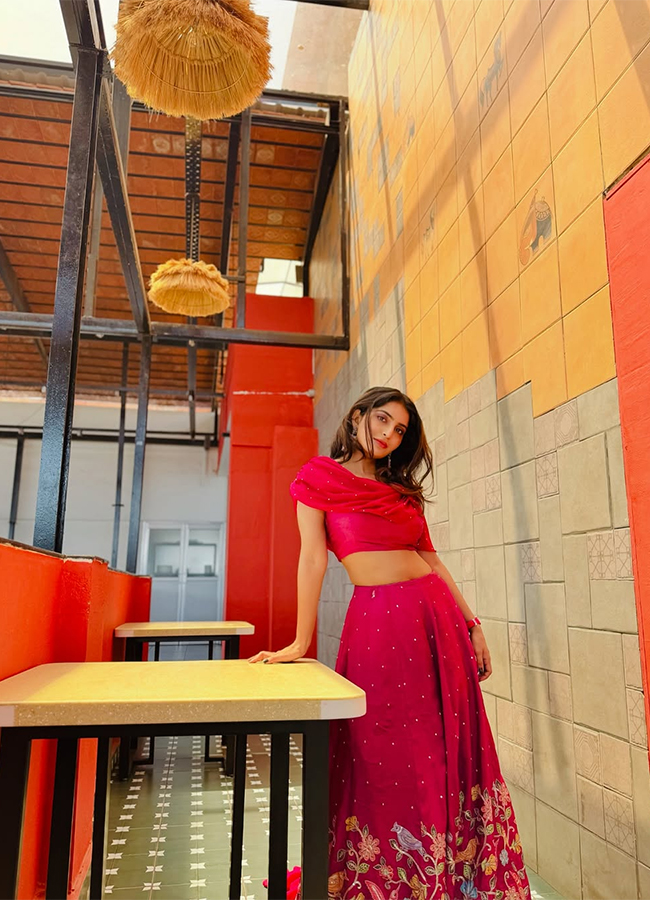 Actress Ananya Nagalla New HD Photos14