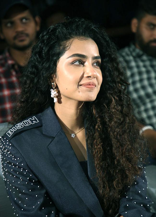 Actress Anupama Parameswaran Bison Movie Press Meet HD Pics11