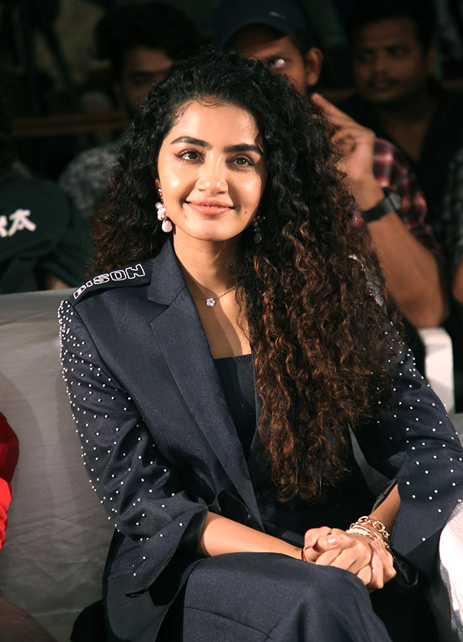 Actress Anupama Parameswaran Bison Movie Press Meet HD Pics13