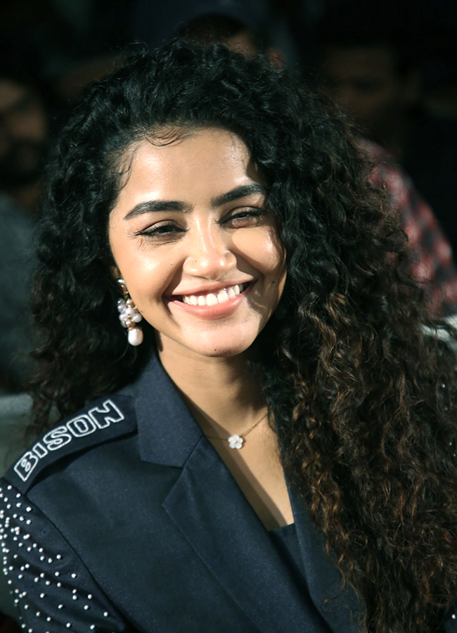 Actress Anupama Parameswaran Bison Movie Press Meet HD Pics20